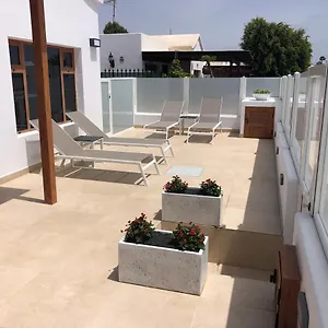 Tomo Villa