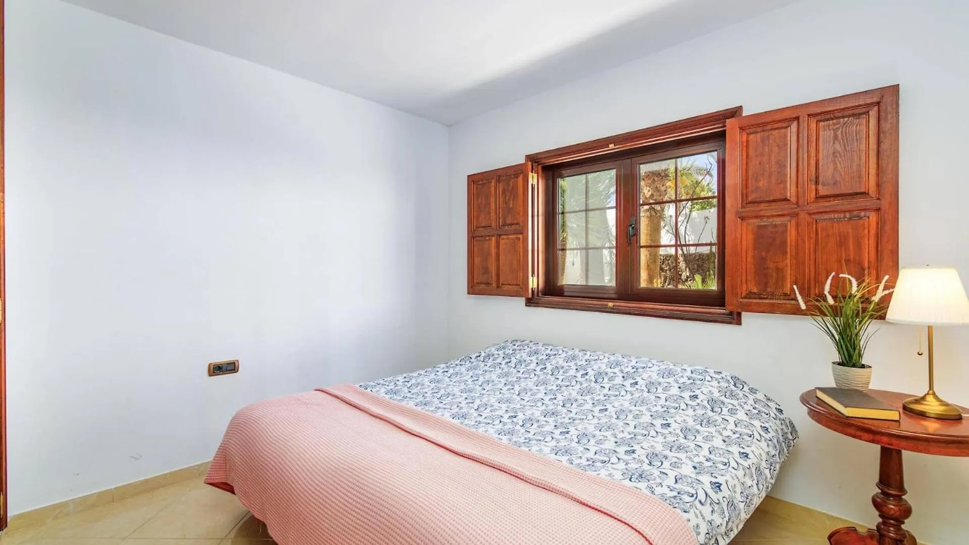 Villa Speranza By Villa Plus Puerto del Carmen  Spain